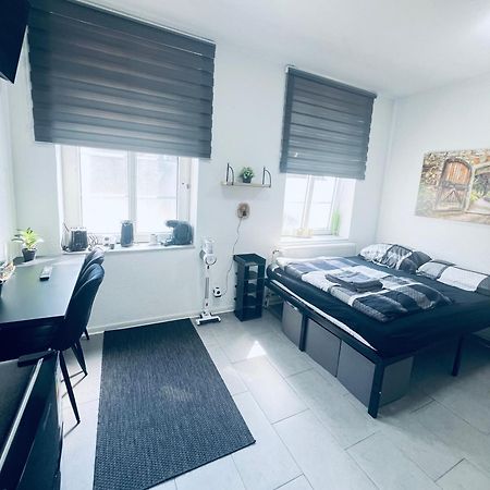 Traumhaftes 1-Zi Apartment Mit Gartennutzung Naehe Krefeld Hbf 외부 사진