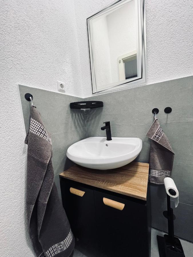 Traumhaftes 1-Zi Apartment Mit Gartennutzung Naehe Krefeld Hbf 외부 사진